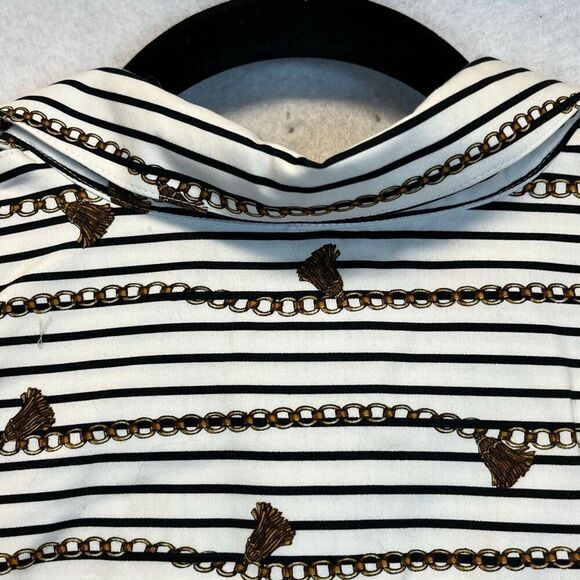 CHICO’S Women’s Button Down Shirt Size 1 (8) White Black Chain Tassel Print - Picture 9 of 9